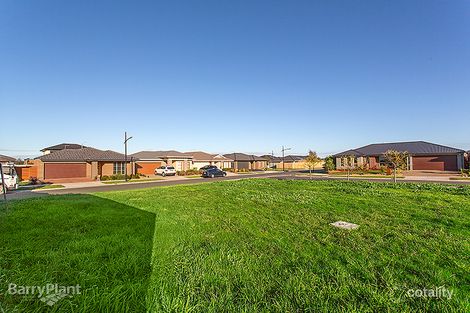 4 Crimson St, Officer, VIC 3809