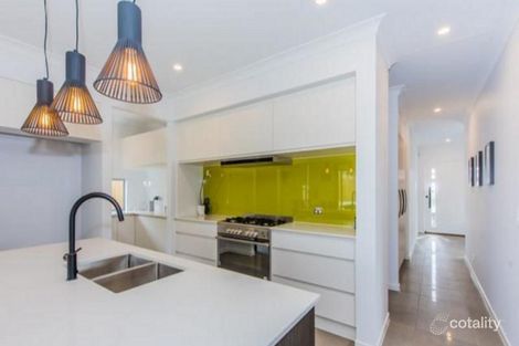 Property photo of 5 Sonoma Drive Holmview QLD 4207