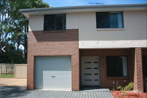 11 Bangor St, Guildford, NSW 2161