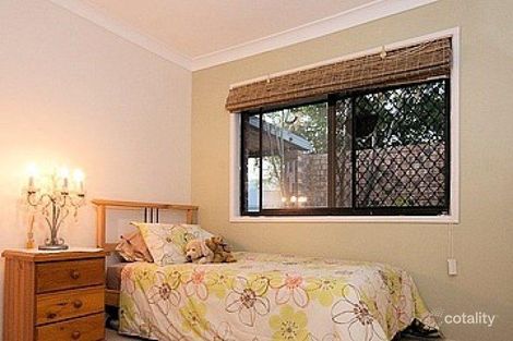Property photo of 2 Willoughby Crescent Springwood QLD 4127