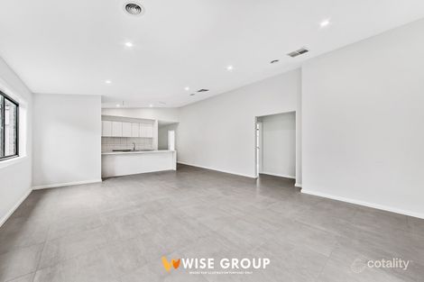 Property photo of 25 Bradman Drive Cranbourne West VIC 3977