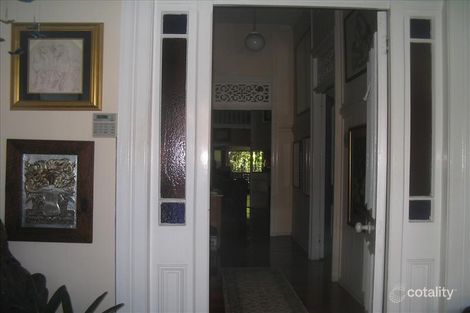 Property photo of 22 Bell Street Kangaroo Point QLD 4169