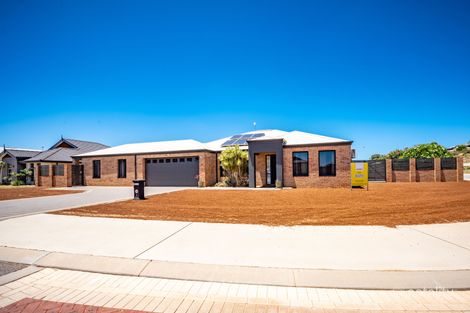 Property photo of 2 Reef Boulevard Drummond Cove WA 6532