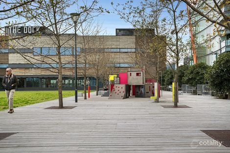 Property photo of 2710E/888 Collins Street Docklands VIC 3008