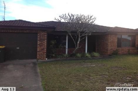 17 Victor Ave, Forster, NSW 2428
