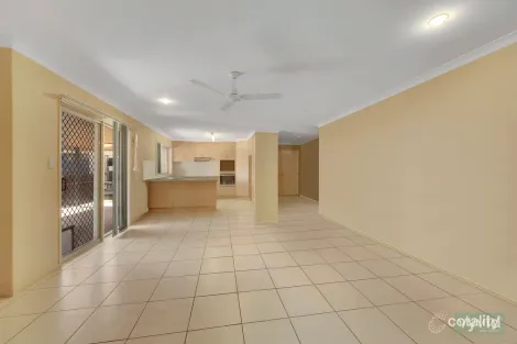 Property photo of 4 Hamilton Drive Clinton QLD 4680