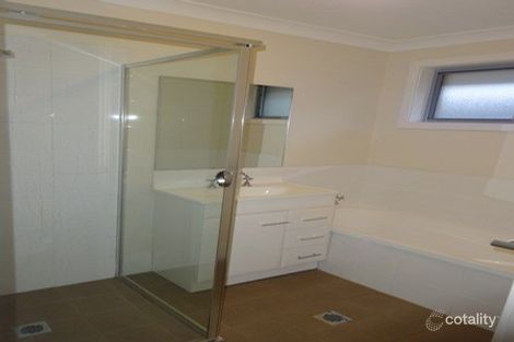 Property photo of 49 Waterside Drive Fletcher NSW 2287