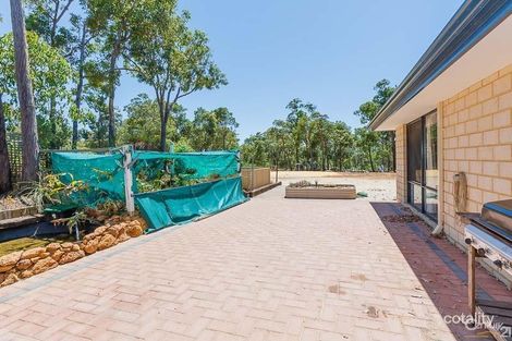 Property photo of 9 Observation Circle Bedfordale WA 6112