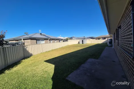 1/69b Sophia Rd, Worrigee, NSW 2540