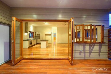 Property photo of 34 Macrossan Avenue Norman Park QLD 4170