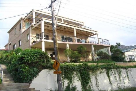 110 Lawrence Hargrave Dr, Austinmer, NSW 2515