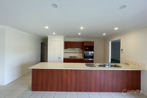 Property photo of 4 Marri Close Blue Haven NSW 2262