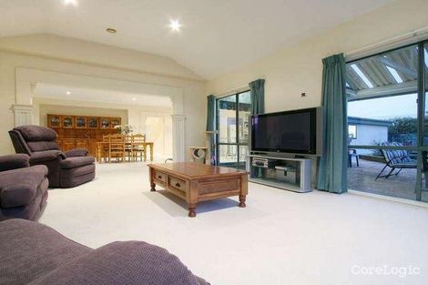 Property photo of 13 Cantwell Road Narre Warren North VIC 3804