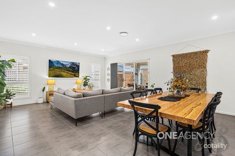 Property photo of 10 Balmoral Parade Tullimbar NSW 2527