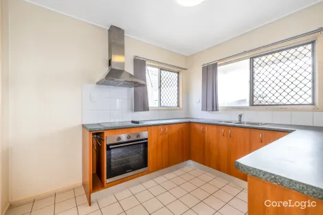 Property photo of 109 Prince Edward Parade Scarborough QLD 4020