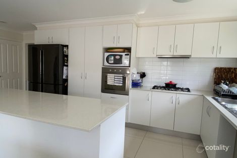 Property photo of 31 Donald Horne Circuit Franklin ACT 2913