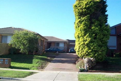 Property photo of 2/15 Southwell Close Endeavour Hills VIC 3802