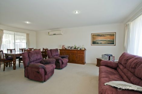 Property photo of 2 Alexander Drive Moore Park Beach QLD 4670