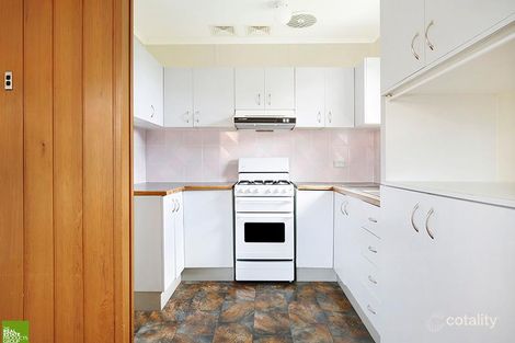 Property photo of 8 Tucker Avenue Balgownie NSW 2519