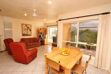 26 Laidlaw St, Henley Beach, SA 5022