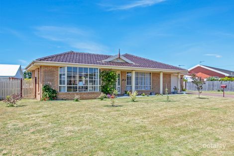 Property photo of 13 Quiggins Grove Ulverstone TAS 7315
