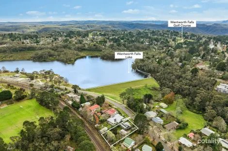 Property photo of 30 Sinclair Crescent Wentworth Falls NSW 2782