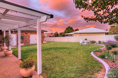 Property photo of 4 Chisholm Place Lloyd NSW 2650