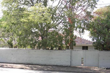 2c Hopetoun Rd, Toorak, VIC 3142