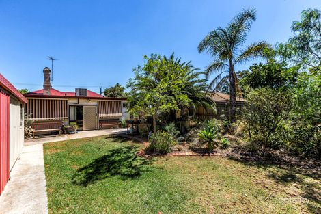 Property photo of 32 Oneills Road Melton VIC 3337