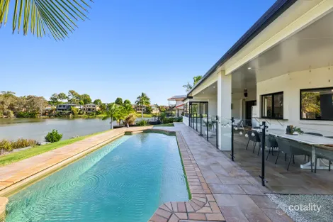 Property photo of 10 Malvern Place Robina QLD 4226