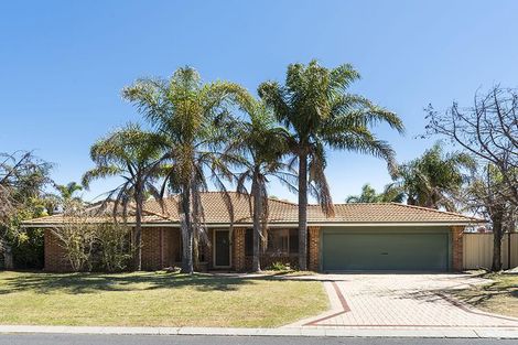 17 Kentia Cl, Warnbro, WA 6169