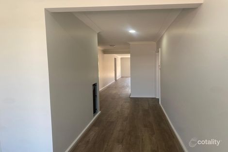 Property photo of 11 Riveting Road Wyndham Vale VIC 3024