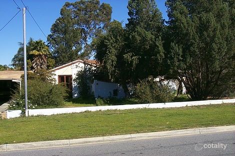 27 Watson St, Gosnells, WA 6110