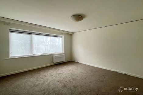 Property photo of 3/536 Toorak Road Toorak VIC 3142