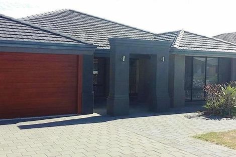 40 Kumarina Dr, Secret Harbour, WA 6173