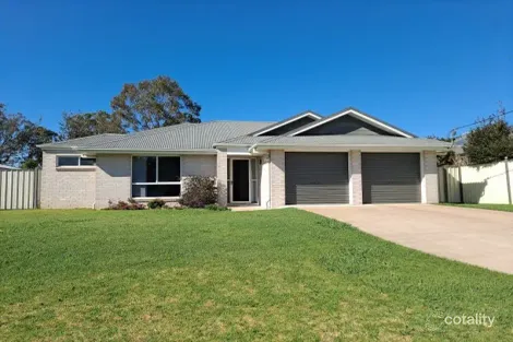 Property photo of 13 William Street Crows Nest QLD 4355