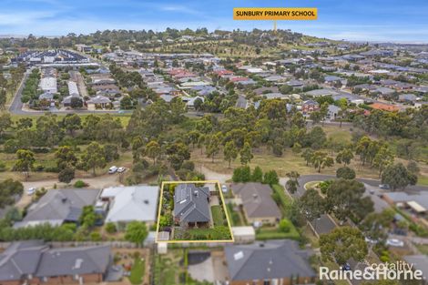 Property photo of 3 Owl Place Sunbury VIC 3429