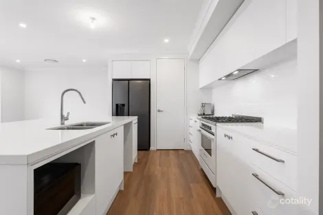 Property photo of 16 Masthead Crescent Hemmant QLD 4174