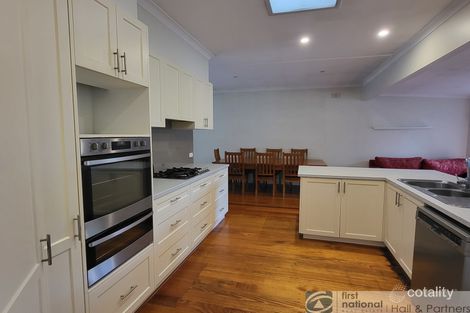 Property photo of 30 Hillside Street Springvale VIC 3171