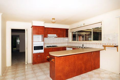 Property photo of 3 Fernwren Place Carrum Downs VIC 3201