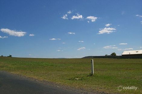 26 Hewitt St, Emu Park, QLD 4710