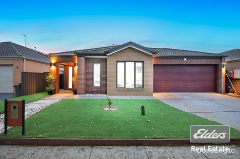 Property photo of 24 Toorongo Circuit Truganina VIC 3029