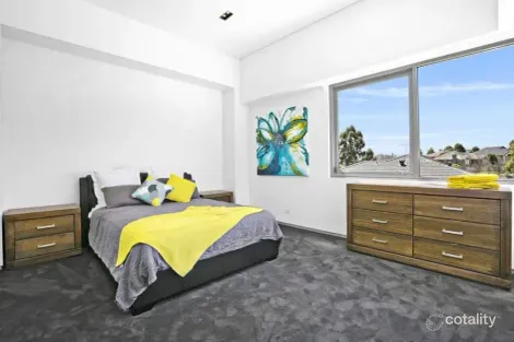 Property photo of 10 Woodbridge Place Bella Vista NSW 2153