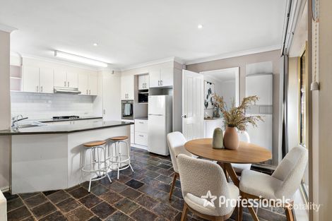 Property photo of 14 Commerford Place Chirnside Park VIC 3116