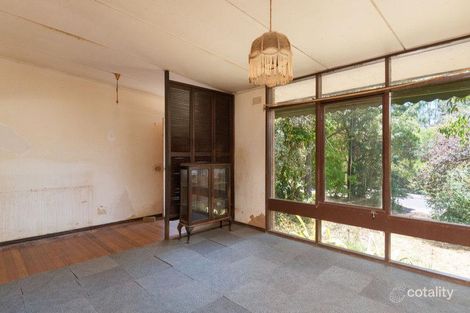 Property photo of 16 Mandowie Crescent Croydon VIC 3136
