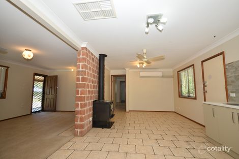 Property photo of 4 Ted Parker Circuit Parkes NSW 2870