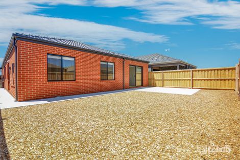 Property photo of 17 Cogar Drive Werribee VIC 3030