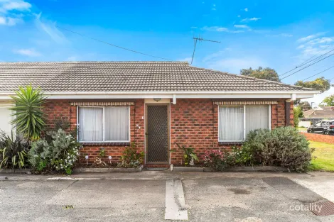 Property photo of 1/1-3 Braemar Street Seaford VIC 3198