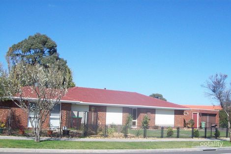 22 Guildford Cres, Narre Warren, VIC 3805