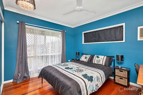 Property photo of 28 Village Terrace Redlynch QLD 4870